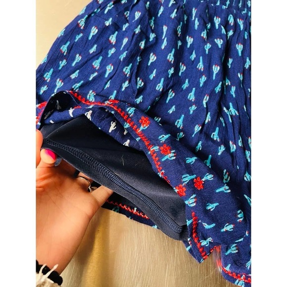Blue Rain Patterned Shorts - Picture 6 of 7